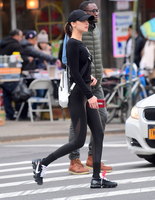 Bella Hadid longsleeve t-shirt #2871536