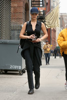 Bella Hadid mug #G1113923