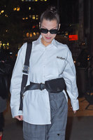 Bella Hadid mug #G1113941