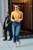 Bella Hadid t-shirt #2917761