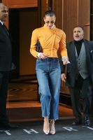 Bella Hadid t-shirt #2917778