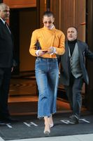 Bella Hadid Sweatshirt #2917824