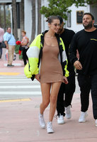 Bella Hadid Sweatshirt #2917847