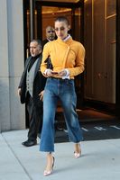 Bella Hadid mug #G1160037