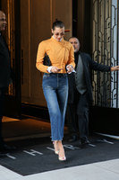 Bella Hadid hoodie #2917971