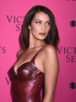 Bella Hadid mug #G1160110