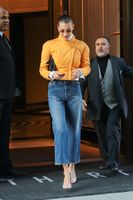 Bella Hadid longsleeve t-shirt #2918041