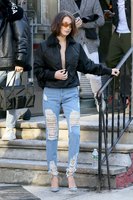 Bella Hadid t-shirt #2949679