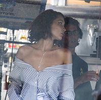 Bella Hadid mug #G1191787