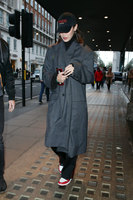 Bella Hadid hoodie #2949755