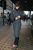 Bella Hadid Sweatshirt #2949789