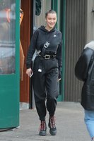Bella Hadid Sweatshirt #2949921