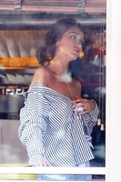 Bella Hadid Sweatshirt #2949932