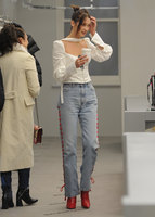 Bella Hadid hoodie #2949936