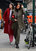 Bella Hadid longsleeve t-shirt #3075415