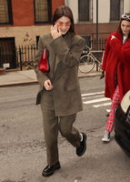 Bella Hadid longsleeve t-shirt #3075428