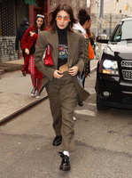 Bella Hadid mug #G1317551