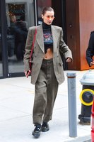 Bella Hadid longsleeve t-shirt #3075565