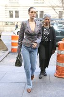 Bella Hadid longsleeve t-shirt #3127106