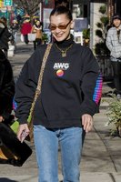 Bella Hadid longsleeve t-shirt #3242428