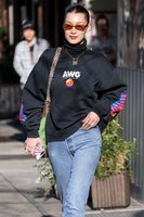 Bella Hadid mug #G1484608