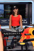 Bella Hadid longsleeve t-shirt #3304014