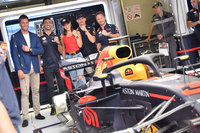 Bella Hadid Sweatshirt #3304047