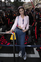 Bella Hadid longsleeve t-shirt #3304059