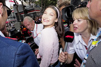 Bella Hadid mug #G1546160