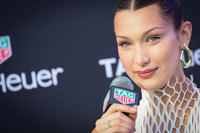 Bella Hadid mug #G1546185