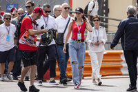 Bella Hadid longsleeve t-shirt #3311702