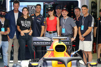 Bella Hadid mug #G1553809