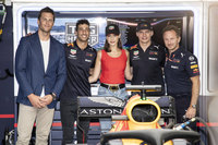 Bella Hadid longsleeve t-shirt #3311736