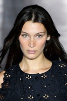 Bella Hadid t-shirt #3721712