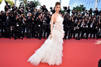 Bella Hadid t-shirt #3837959