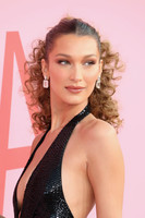 Bella Hadid mug #G2461348