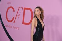 Bella Hadid t-shirt #3844103