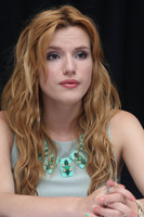 Bella Thorne Sweatshirt #2470046