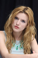 Bella Thorne Sweatshirt #2470048