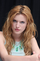 Bella Thorne Longsleeve T-shirt #2470050