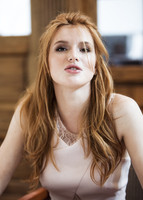 Bella Thorne Longsleeve T-shirt #2475034