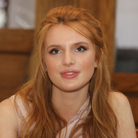 Bella Thorne mug #G804354