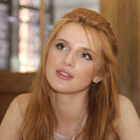Bella Thorne mug #G804371