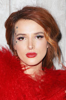 Bella Thorne mug #G2291169