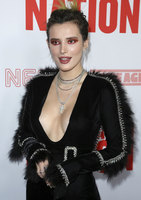 Bella Thorne Longsleeve T-shirt #3777307