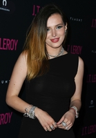 Bella Thorne mug #G2457914