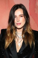 Bella Thorne mug #G2496760