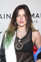 Bella Thorne Longsleeve T-shirt #3906086
