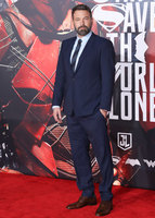Ben Affleck Sweatshirt #2865856