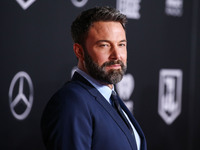 Ben Affleck Sweatshirt #2866441